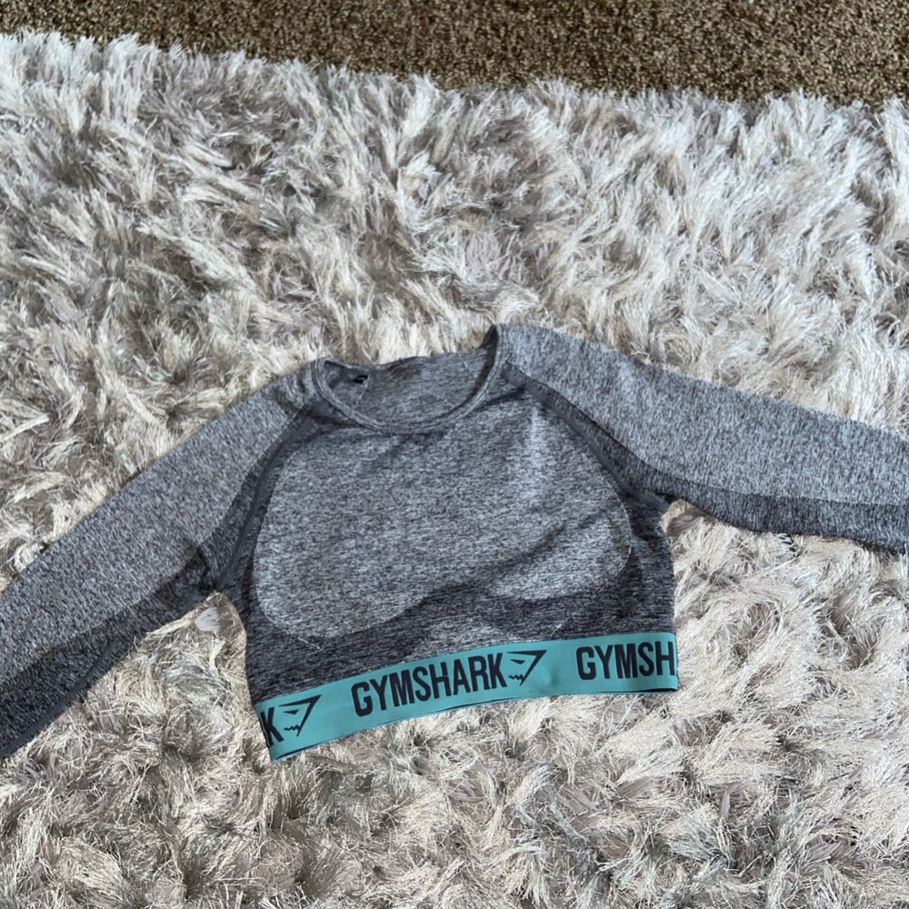 Gymshark top
